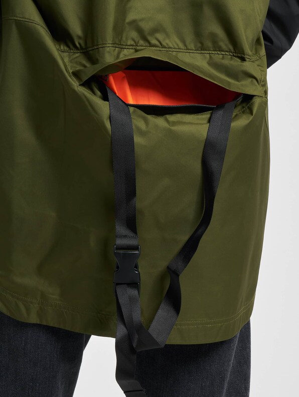 Nike Woven Transition Jacket Green/Smoke Grey/Safety-3