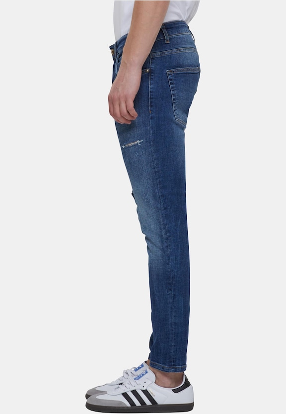 Skinny -2