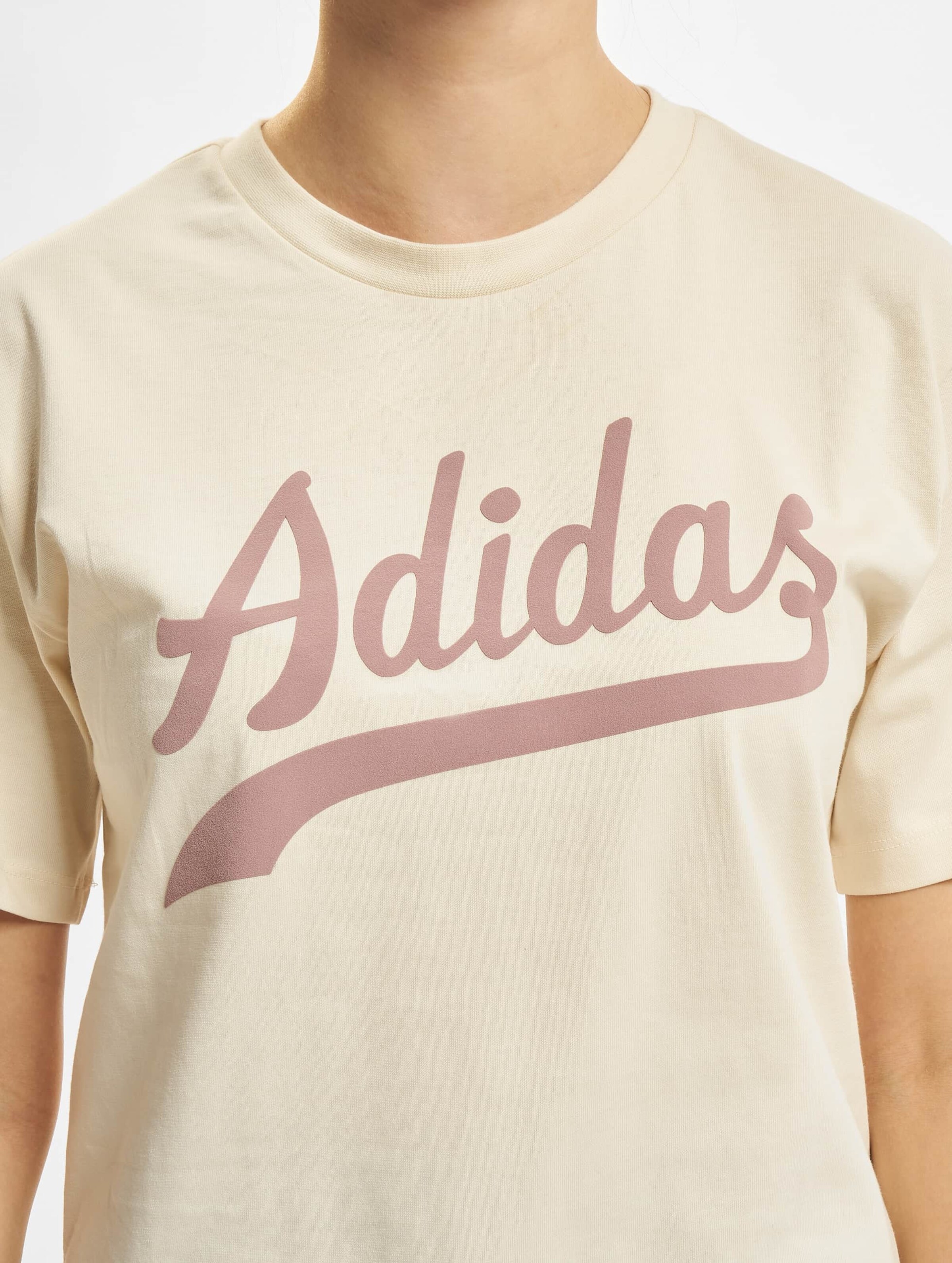 Adidas originals t 2024 shirt size 18