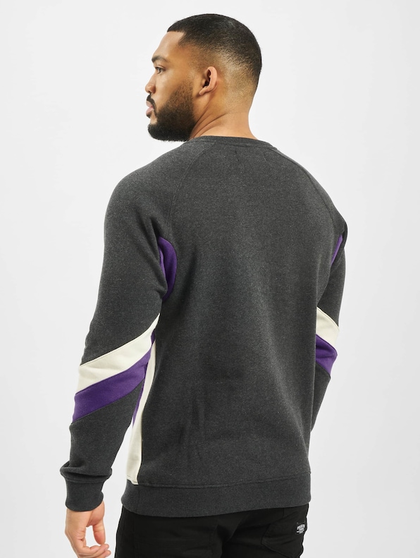 Albion -1