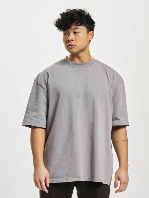 Colne Logo Oversized Vintage-2