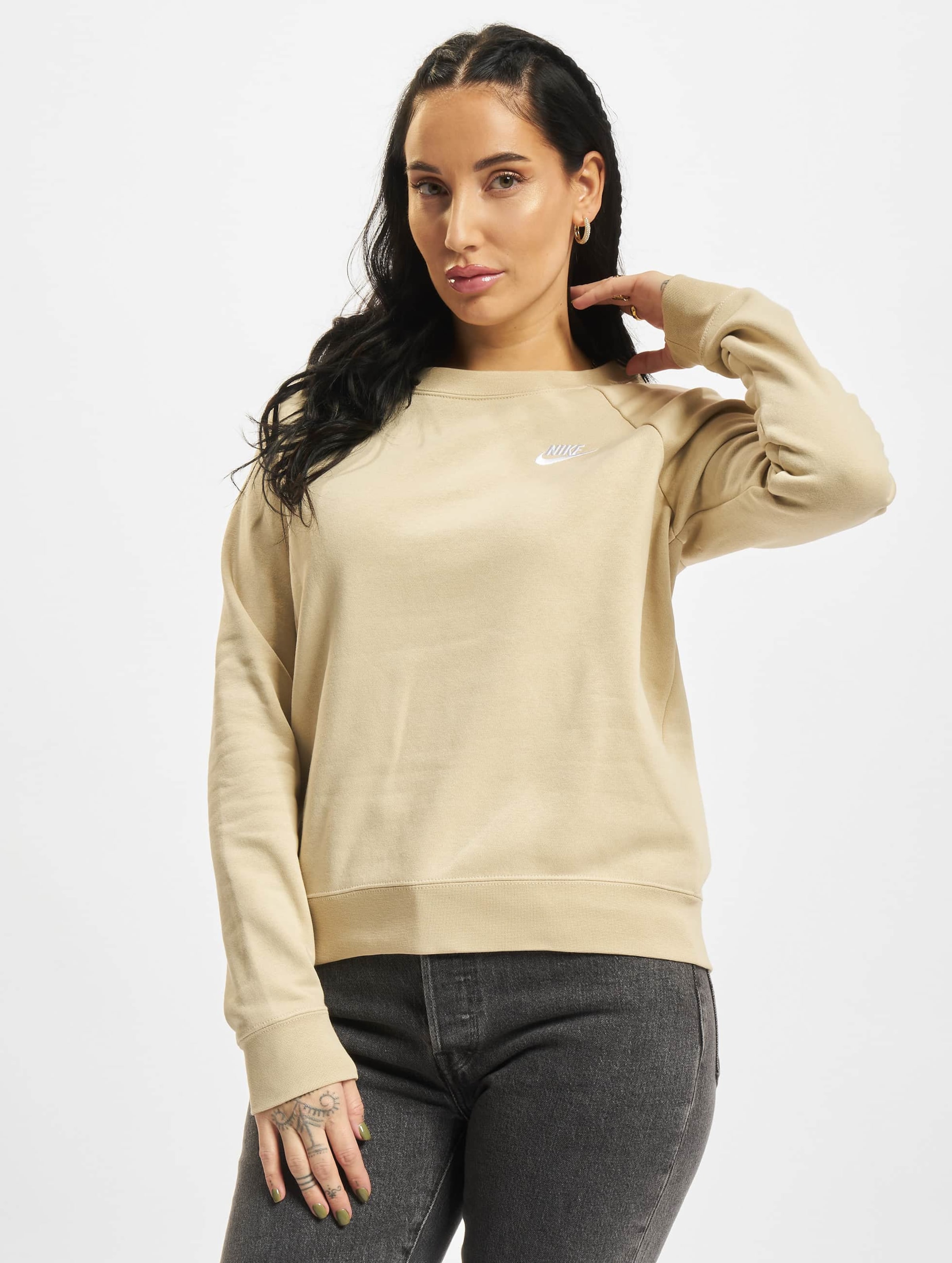 Beige cheap jumper nike