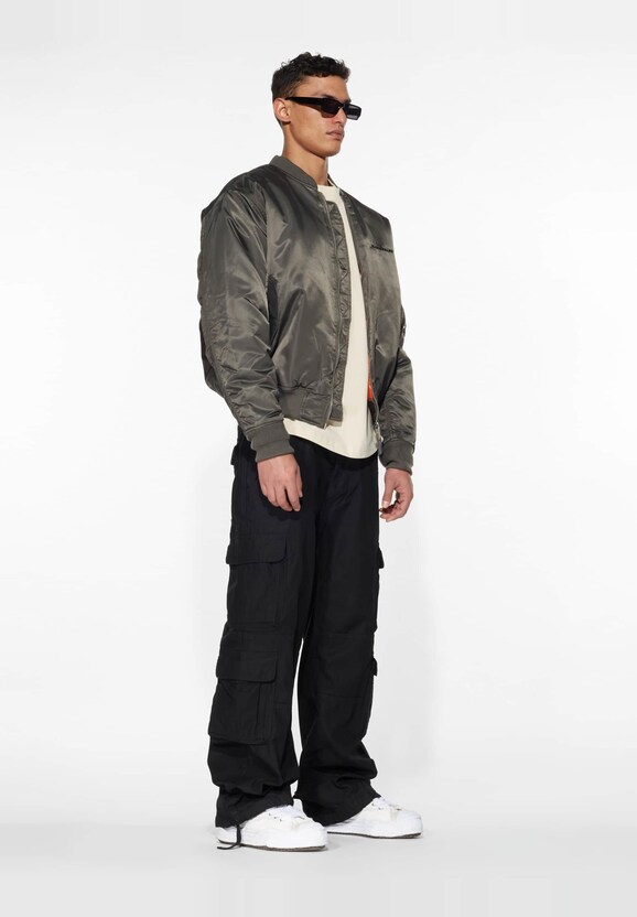 Bomber -3