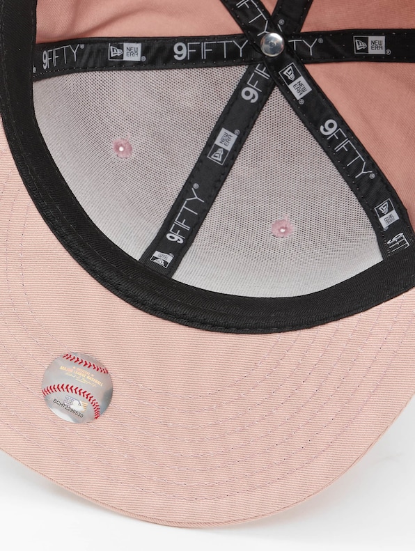 Mlb New York Yankees League Essential 9fifty-4