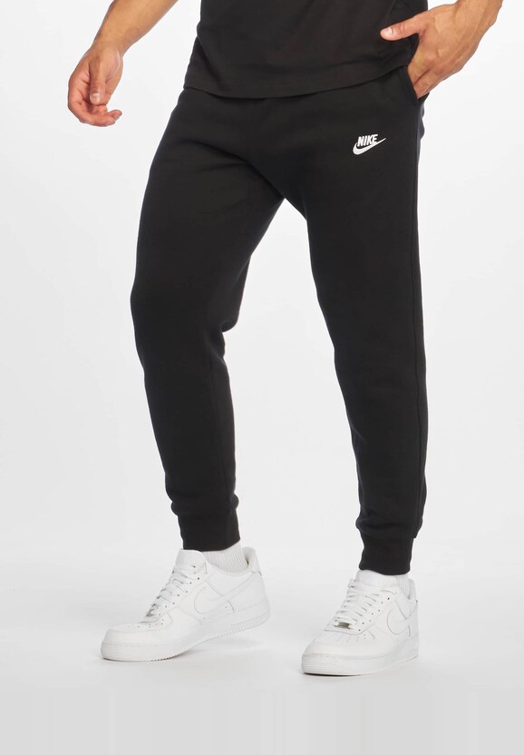 Nike Sportswear Club Fleece Jogginghose-0