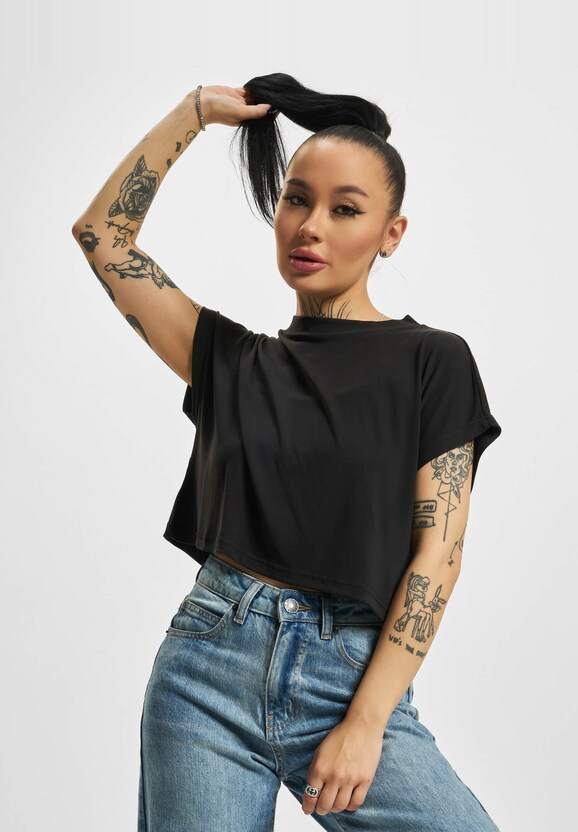 Modal Short-5