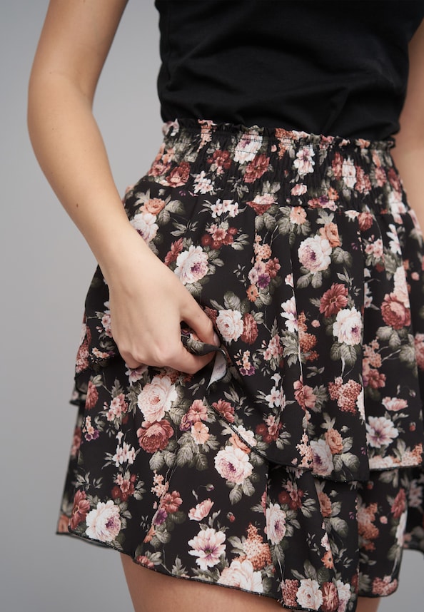Tiered Skirt Flower Print-4