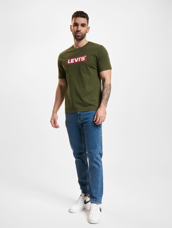 Relaxed Fit-4