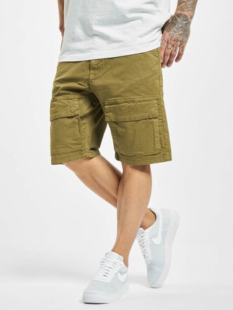 Performance Cargo Shorts