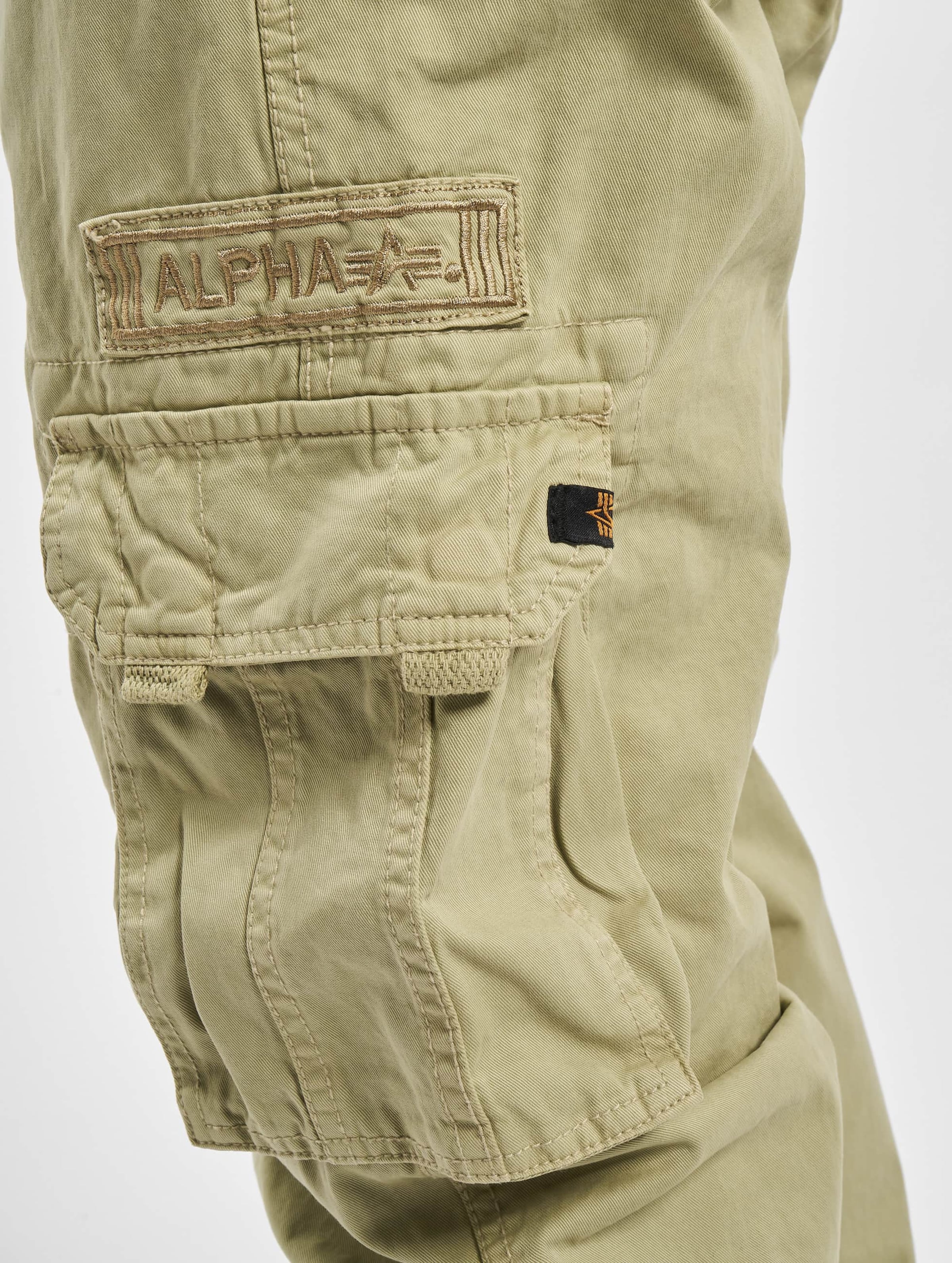 Alpha industries clearance jet