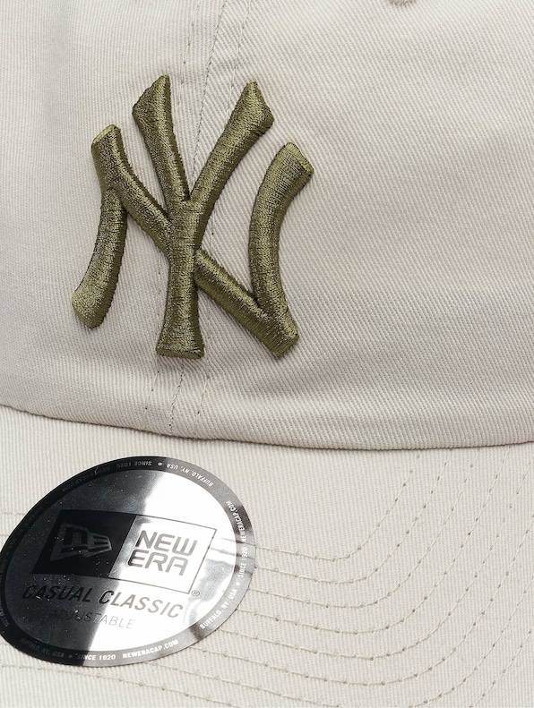 MLB New York Yankees League Essentials CSCL 9Twenty-4