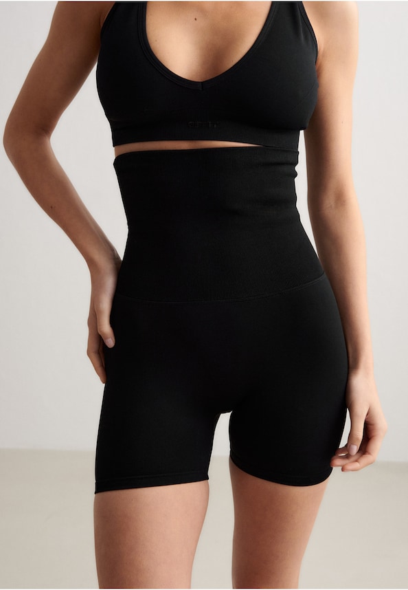 Shape Seamless Core Control -0