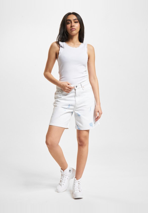 Nicole -4