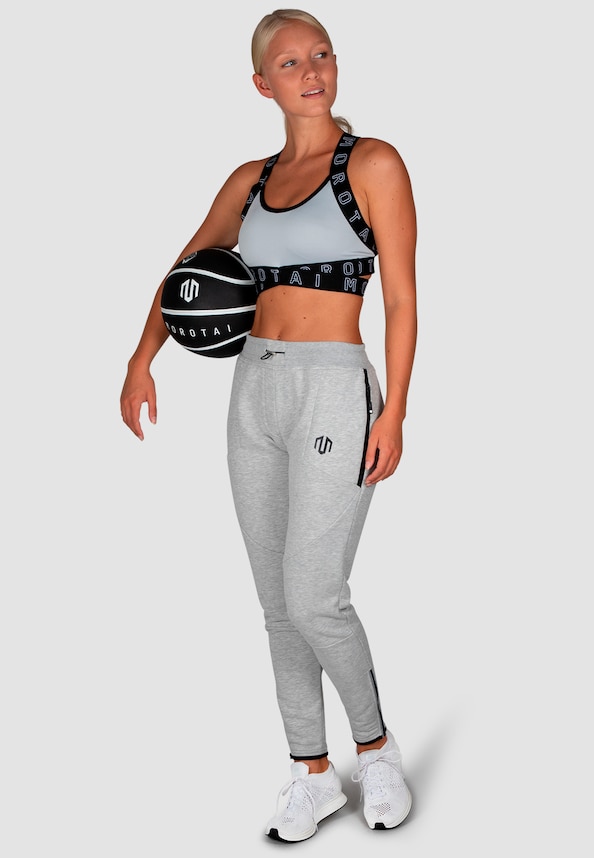 Comfy Performance -6