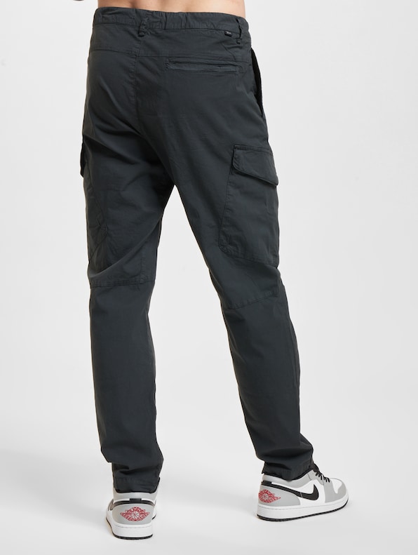 5 Pocket-1