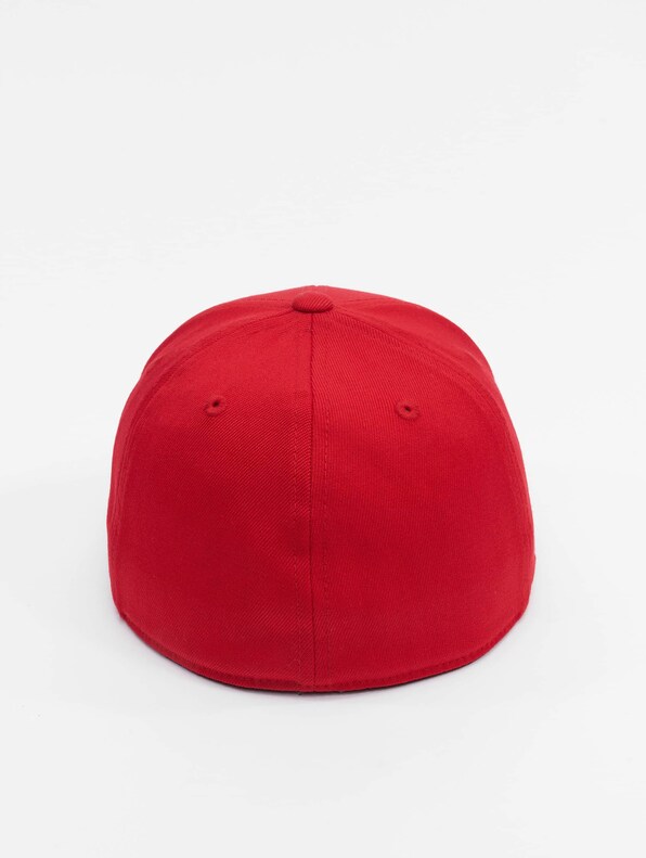 Premium 210 Fitted-1