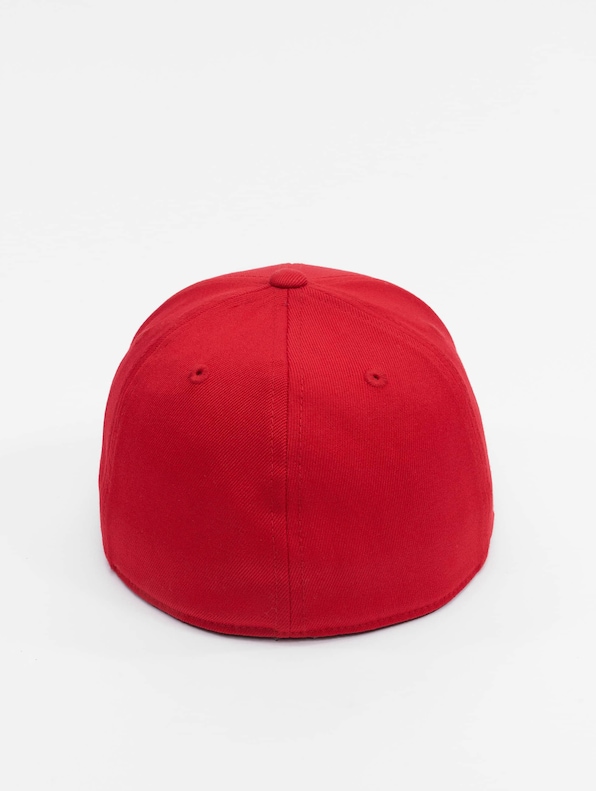 Premium 210 Fitted-1