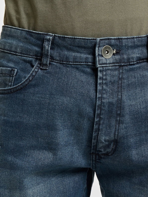 Rebel Oslo Destroy-4