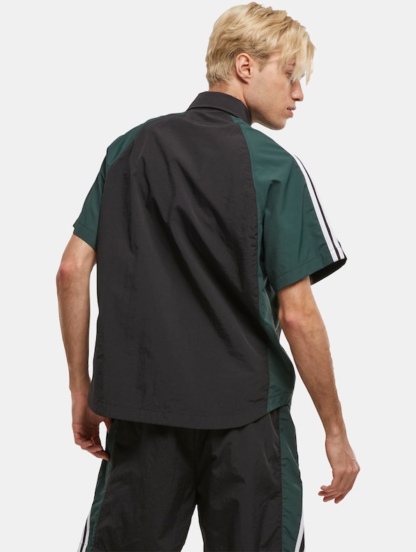 Sporty Short Sleeve Shirt-1