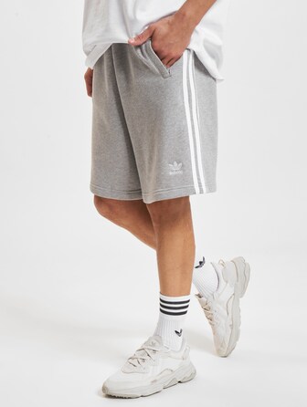 Adicolor 3-Stripes