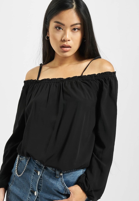 Cold Shoulder-4
