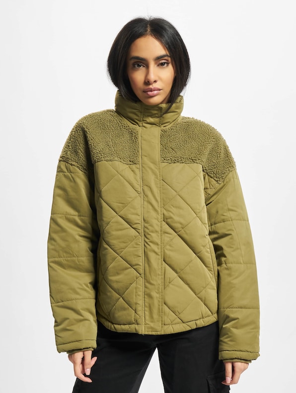 Ladies Oversized Diamond Quilt -2