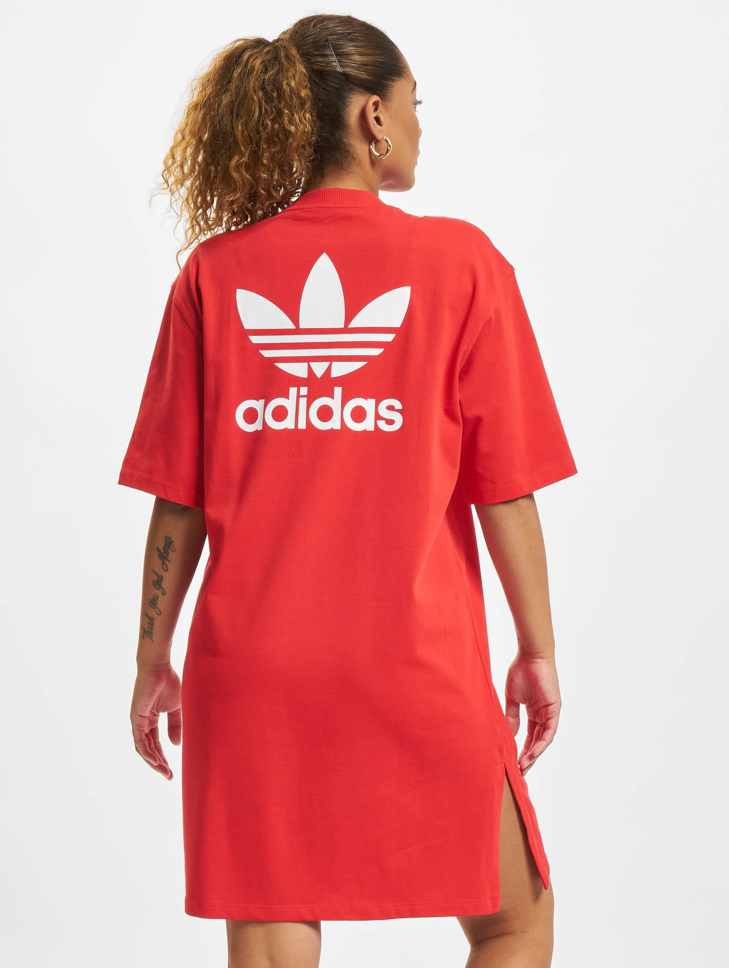 Nummer 1 t shirt cheap adidas