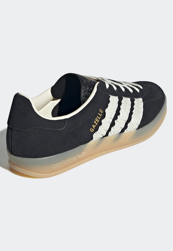 Gazelle Indoor-1
