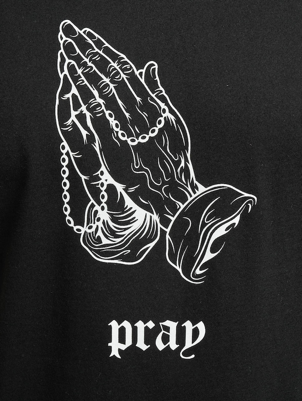 Dark Pray-3