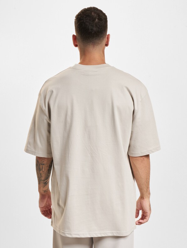 Pegador Logo Oversized T-Shirt-1