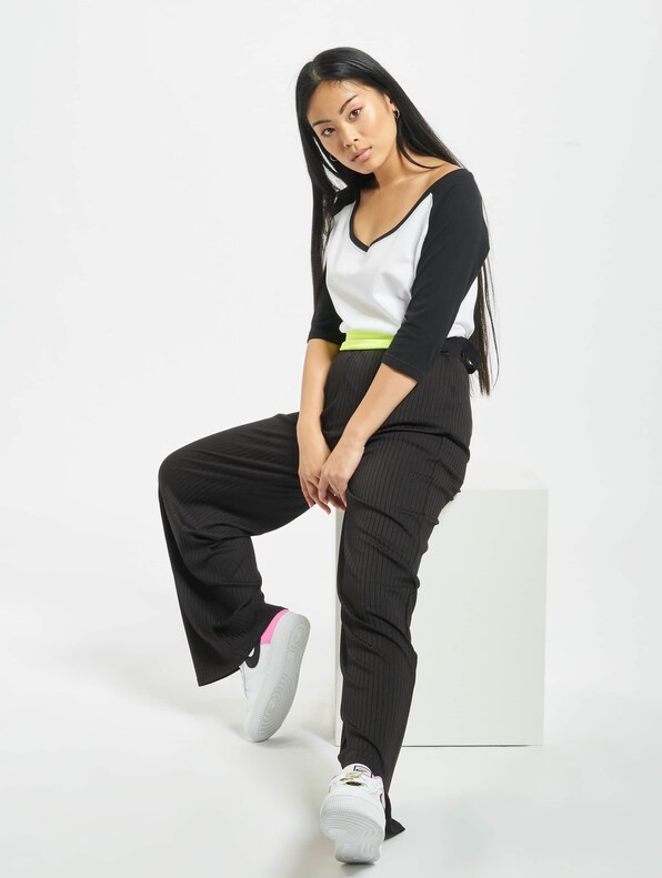 Ladies 3/4 Contrast Raglan-3