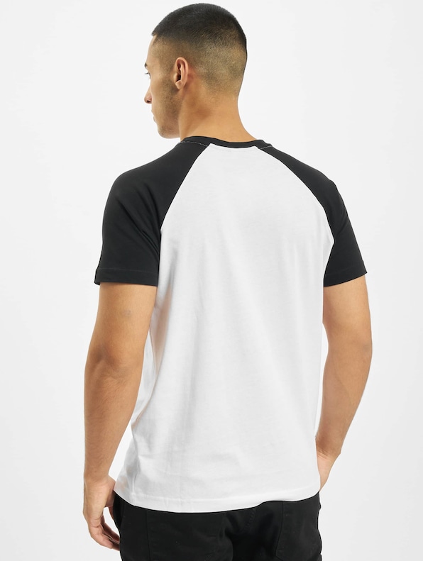 Brandalised - BanksyÂ´s Graffiti Panda Raglan Tee-1