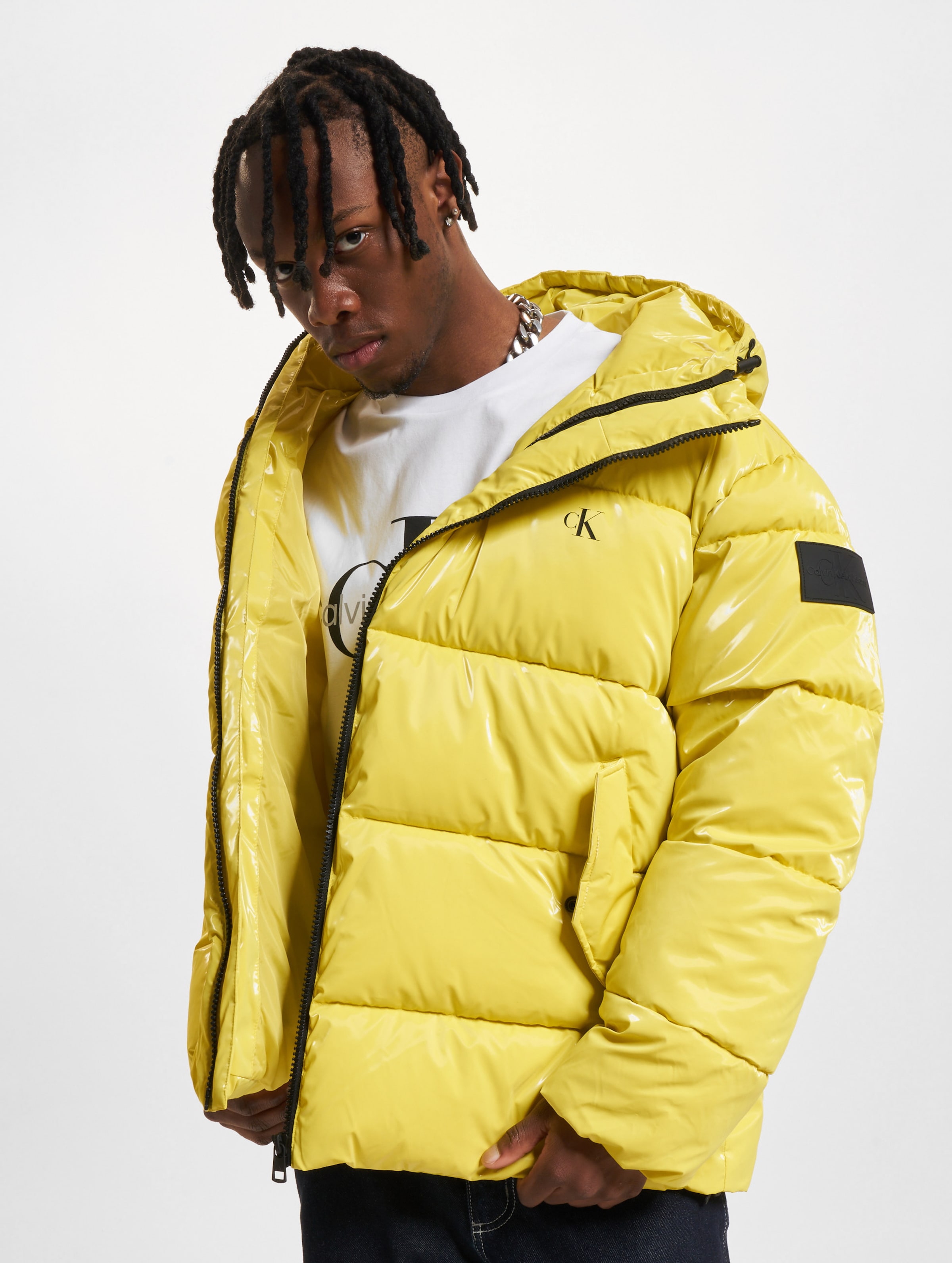 Calvin Klein Jeans Badge Shine Oversized Puffer Winterjacke Mannen op kleur geel, Maat M