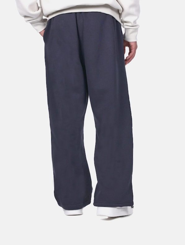 RELAXED FIT -1