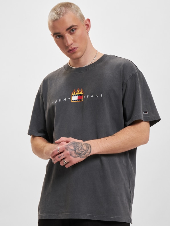 Tommy Jeans Relaxed Linear Fire Flag T-Shirts-0