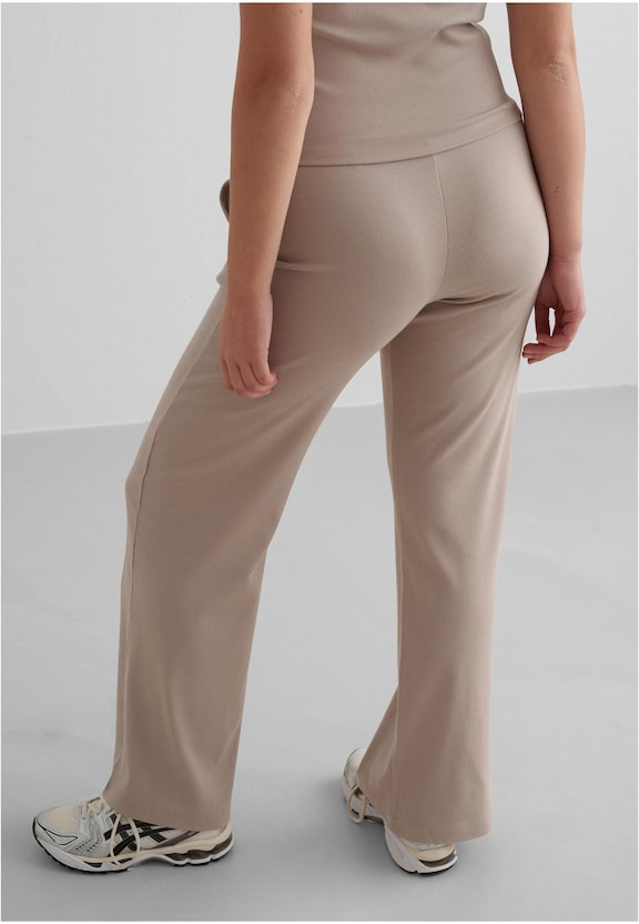 Ease Ribbed Wide-1