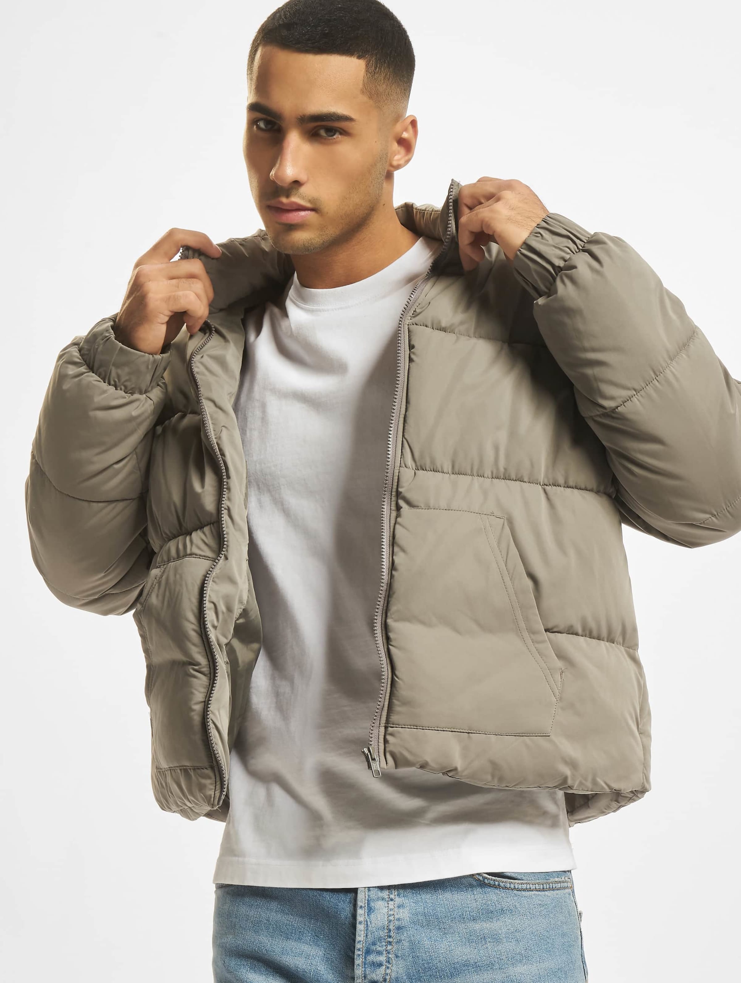 Cropped puffer hot sale jacket mens