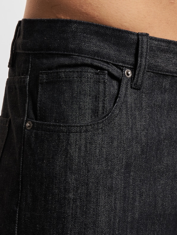 Cropped Tapered-4