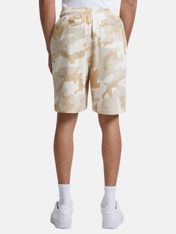 Urban Classics Easy Camo Shorts-1