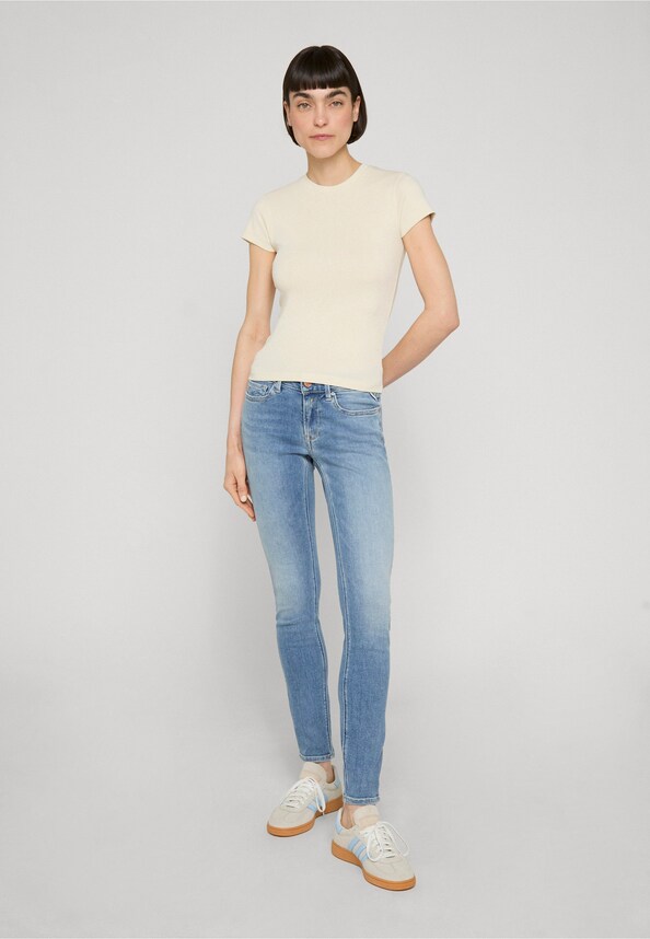 Ladies Short Slim Tee-2