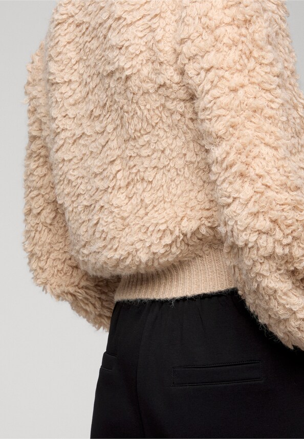 Short Hairy Jacket-4