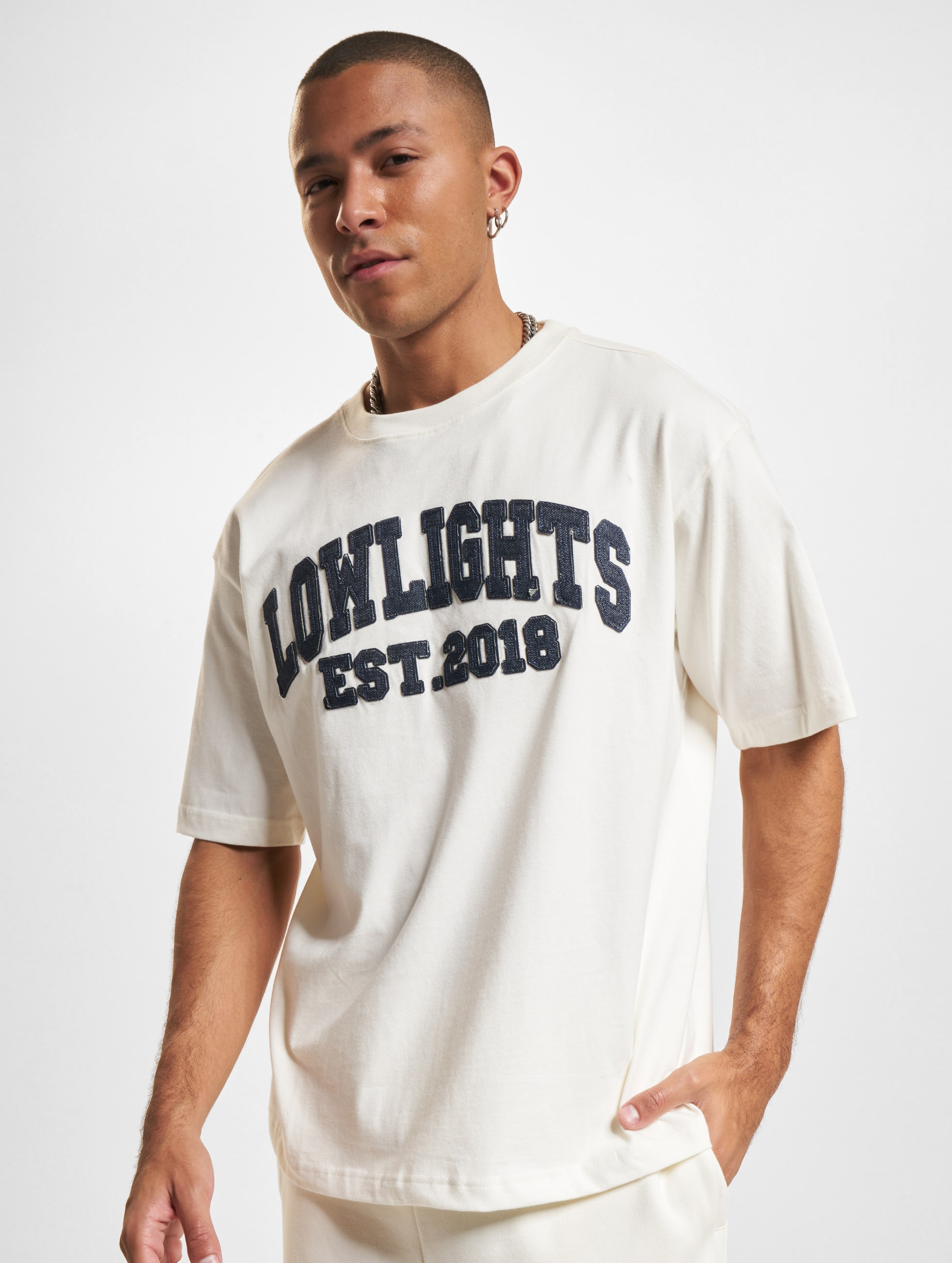 Low Lights Studios College Denim Patched T-Shirt Männer,Unisex op kleur wit, Maat XL