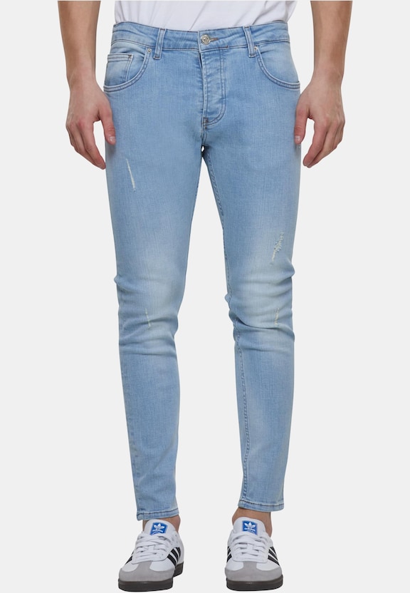 Skinny -0