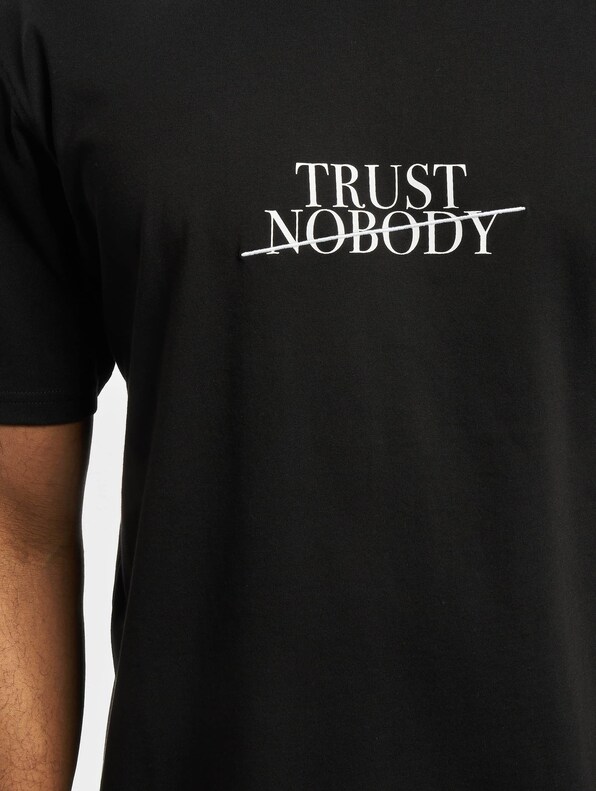WL Trust Nobody-3