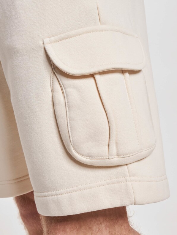 2Y Basic Cargo Shorts-5