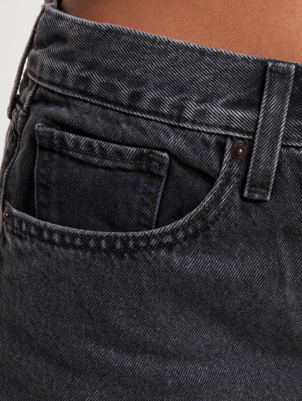 Levi's® High Waisted Mom Shorts-5