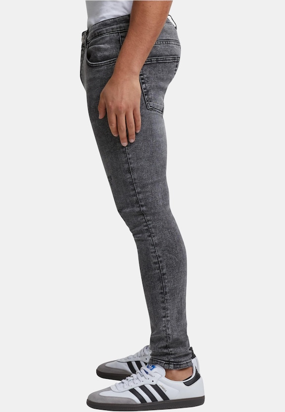 Skinny -2