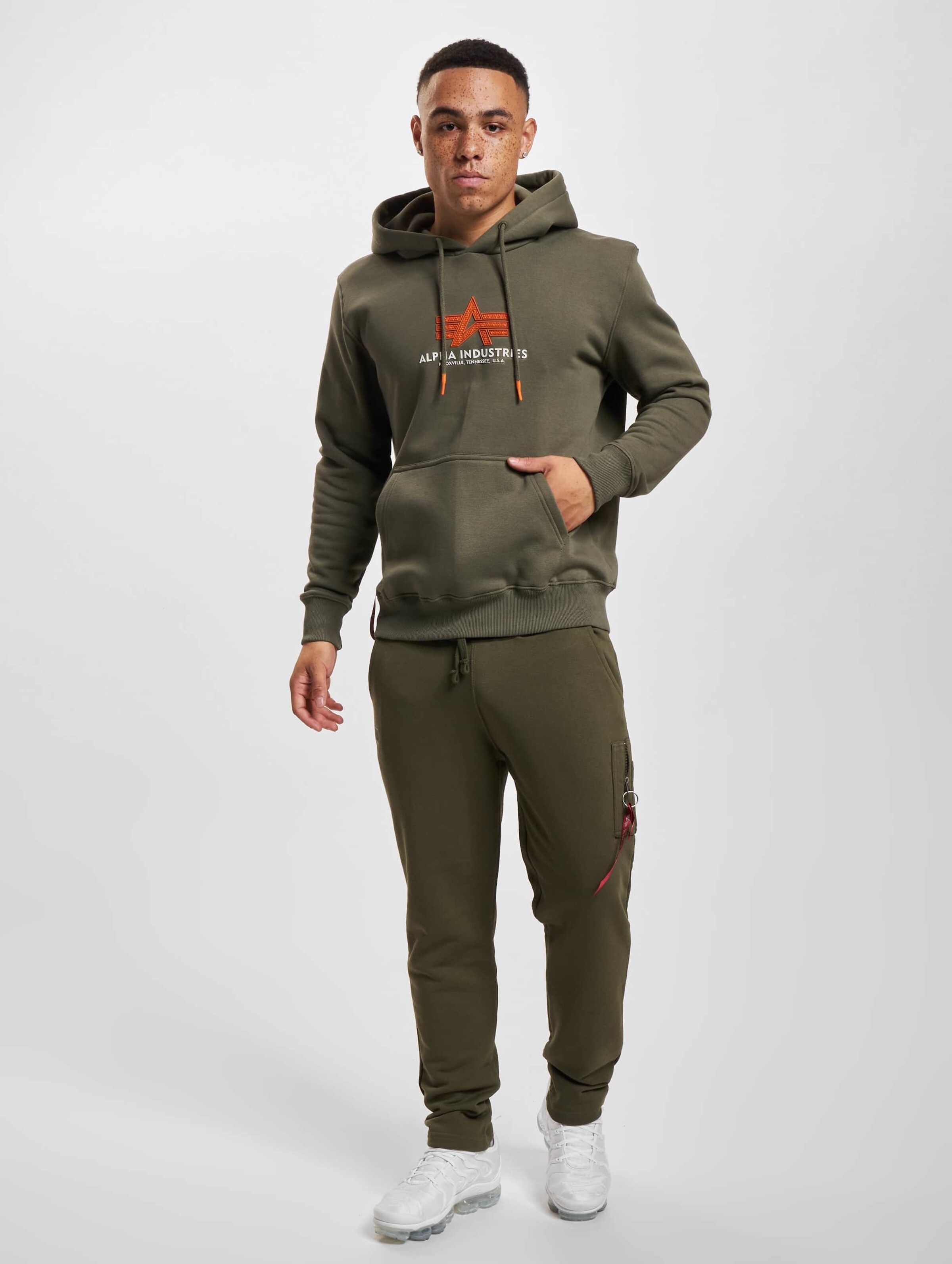 Alpha industries hoodie olive hot sale