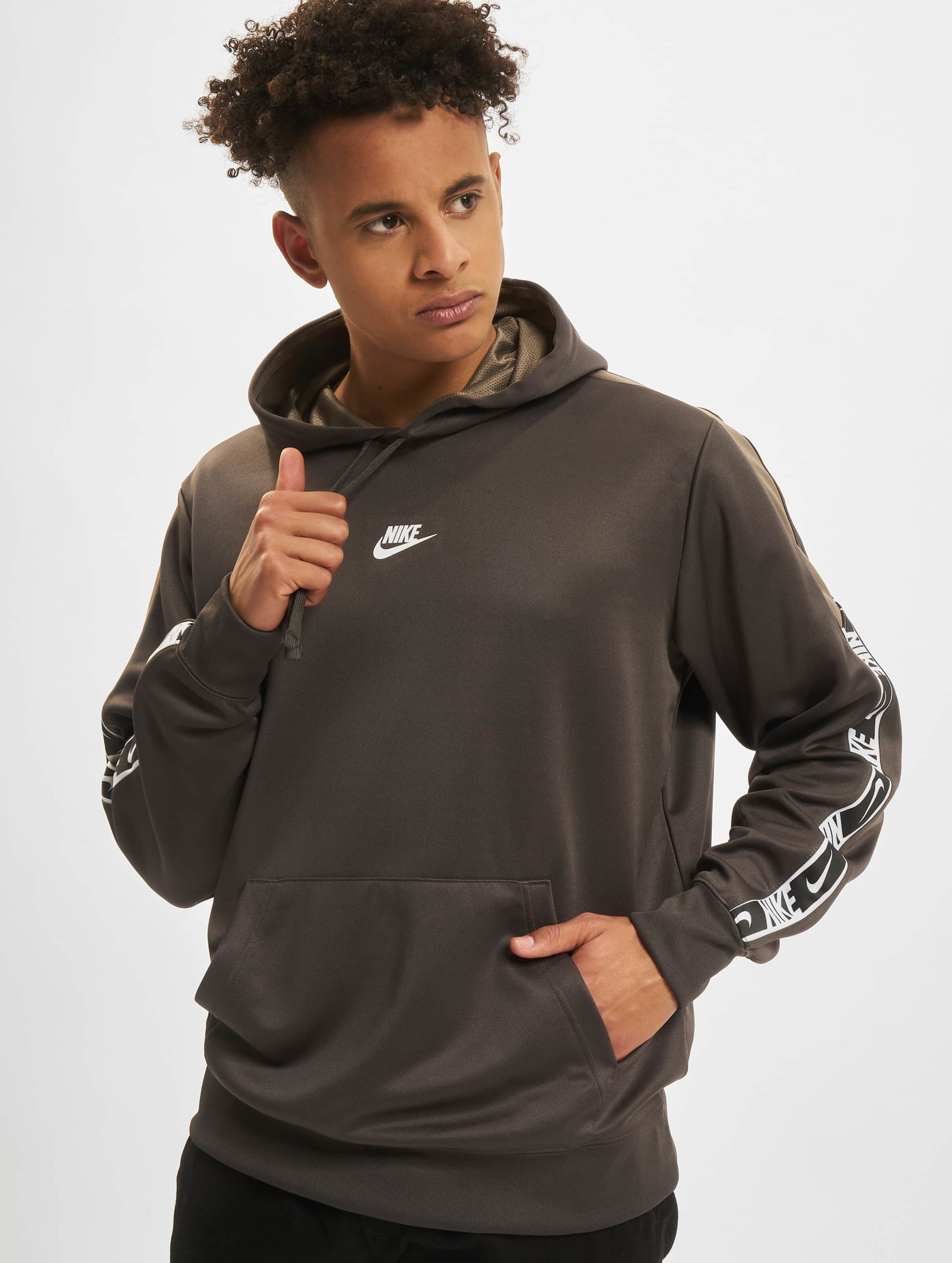 Nike Repeat Hoodie Mannen op kleur grijs, Maat XS