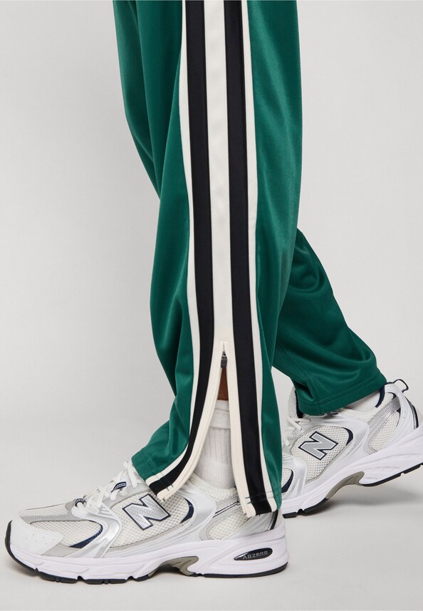 DMWU Trackpants Evolution-4